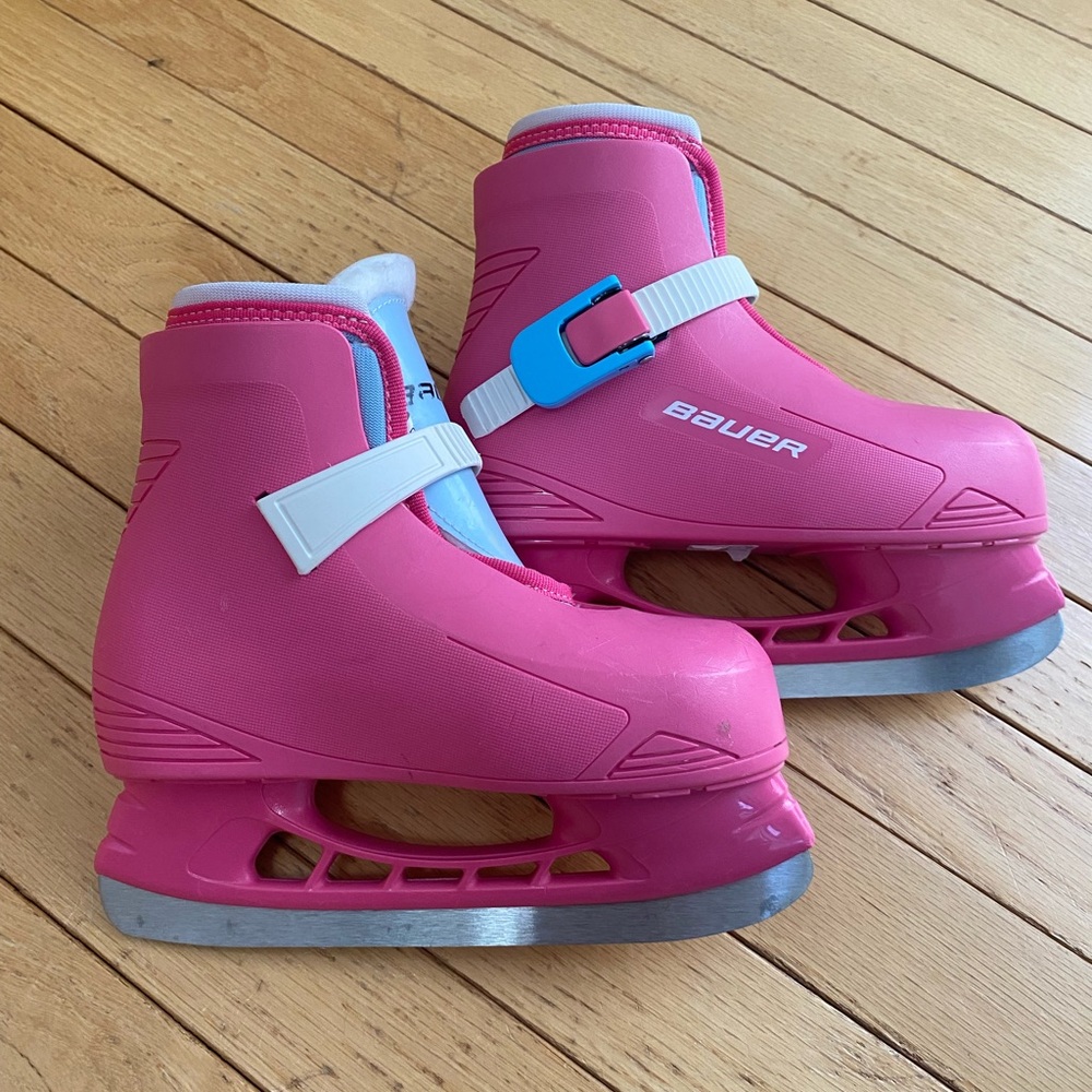 Bauer Kids Ice Skates